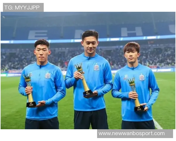 申花客战广岛全主力出战米内罗吴曦领衔首发戴伟浚替补待命 申花客战广岛全主力出战米内罗吴曦领衔首发戴伟浚替补待命