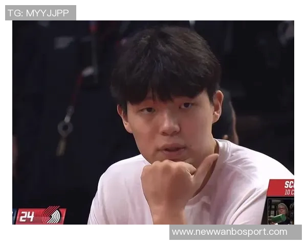 奎因昨日表现抢眼贡献12分8板7助4断小乔丹鼓励他勇敢接受采访表扬