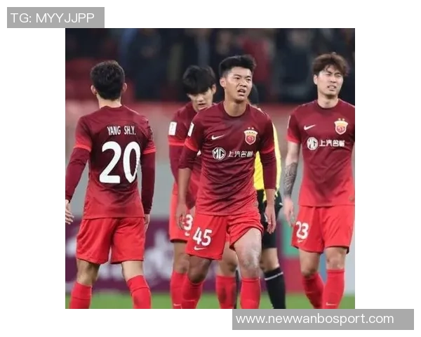 海港队亚冠历程艰难跨赛季未尝胜绩出线形势堪忧